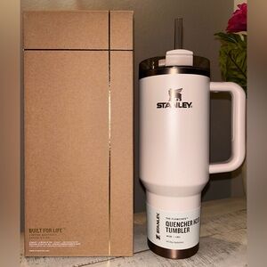 Stanley | Gilded Sugar 40 oz Quencher H2.0 Tumbler